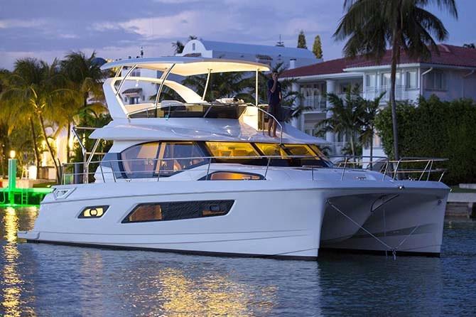 2016 Aquila 44 Yacht